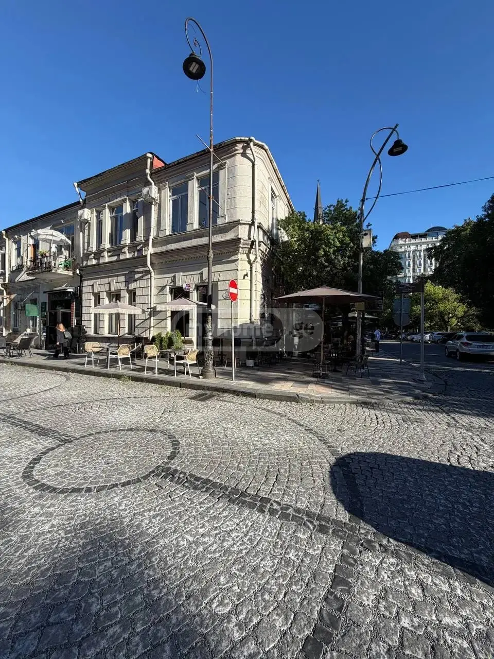 Universal Commercial Area For Rent In Old Batumi District, In Batumi view 3