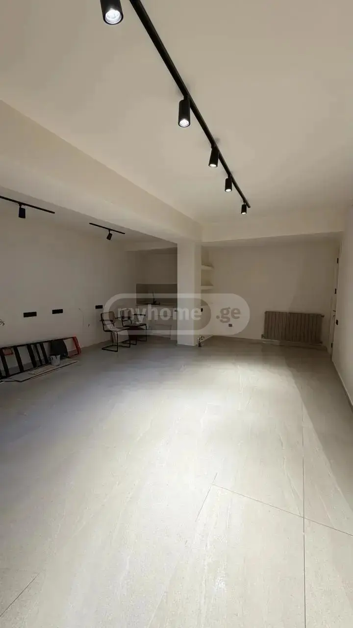 Universal Commercial Area For Rent In Vake view 6