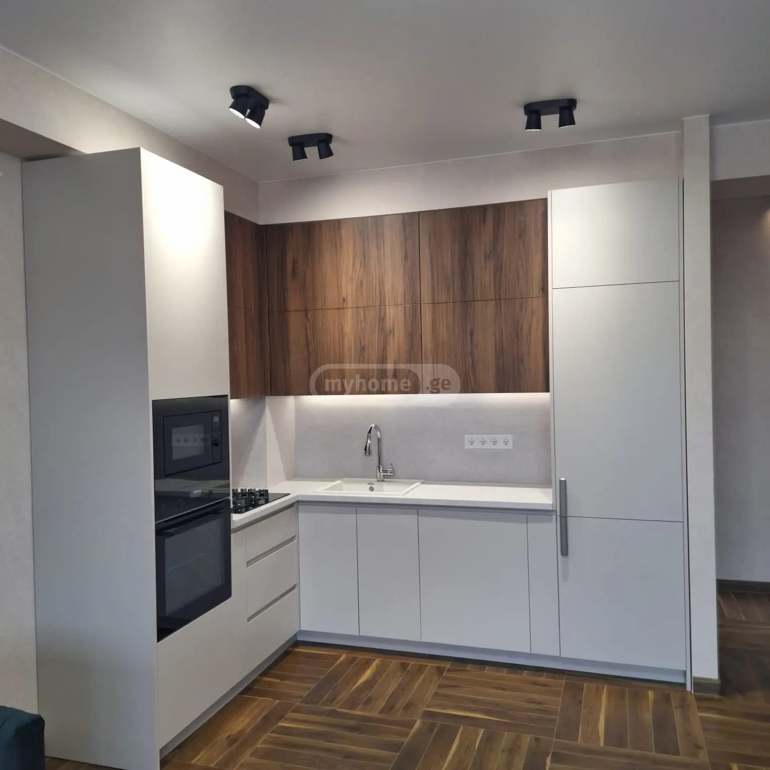 3 Room Apartment For Sale view 7