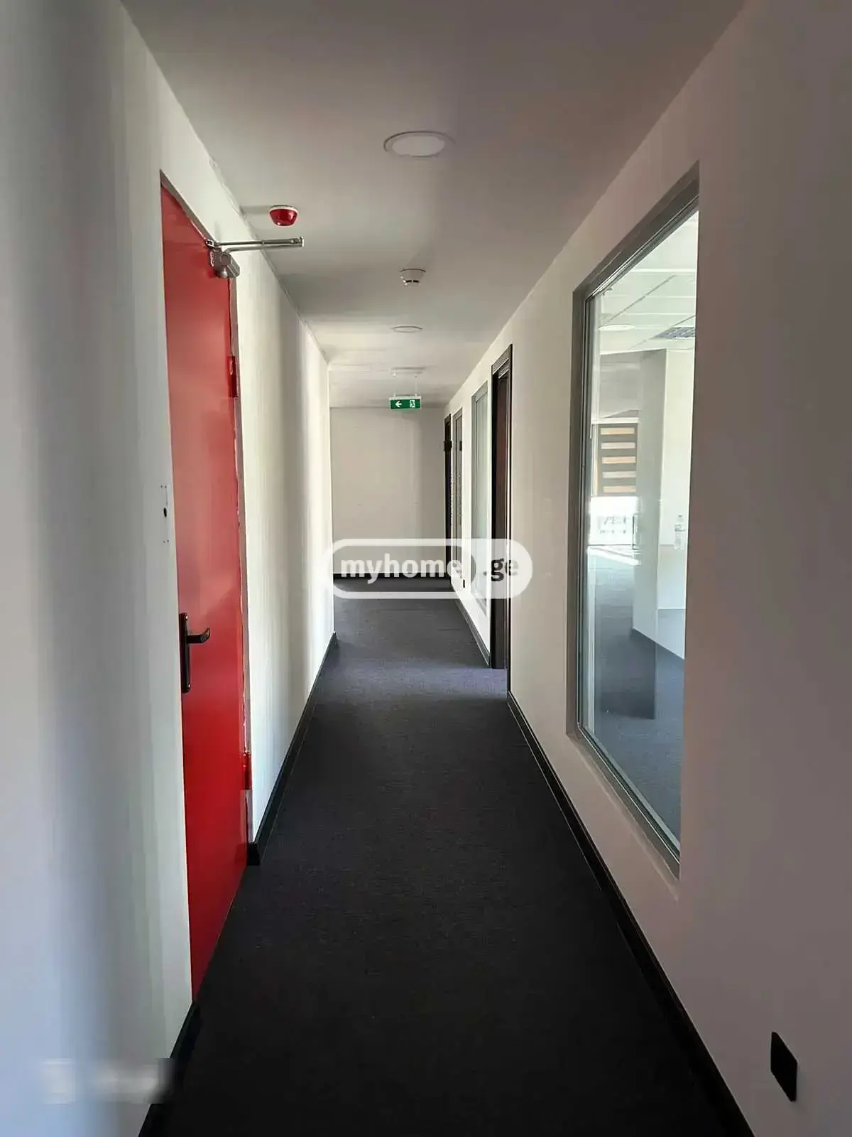 Office Commercial Area For Rent In Sololaki view 2