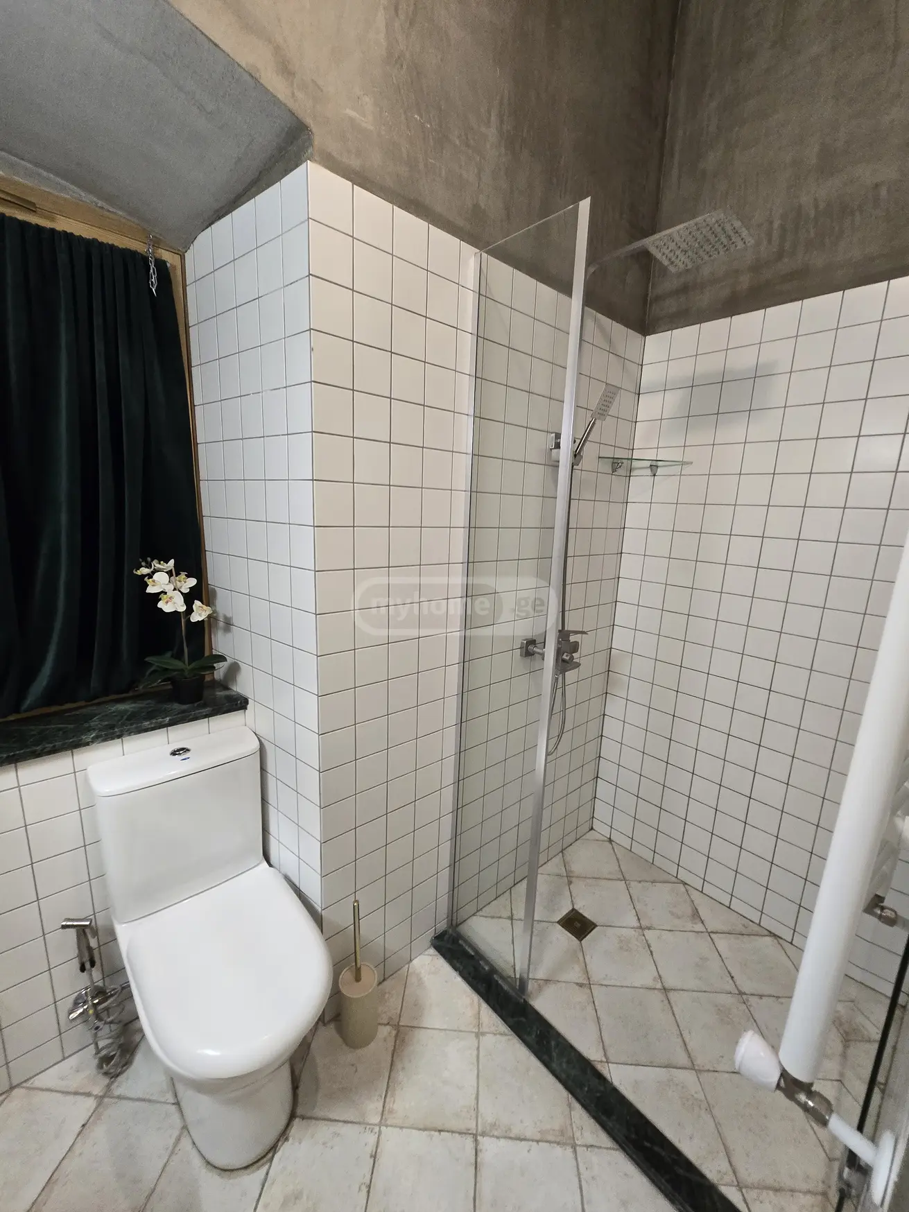 4 Room Apartment For Rent In Mtatsminda view 13
