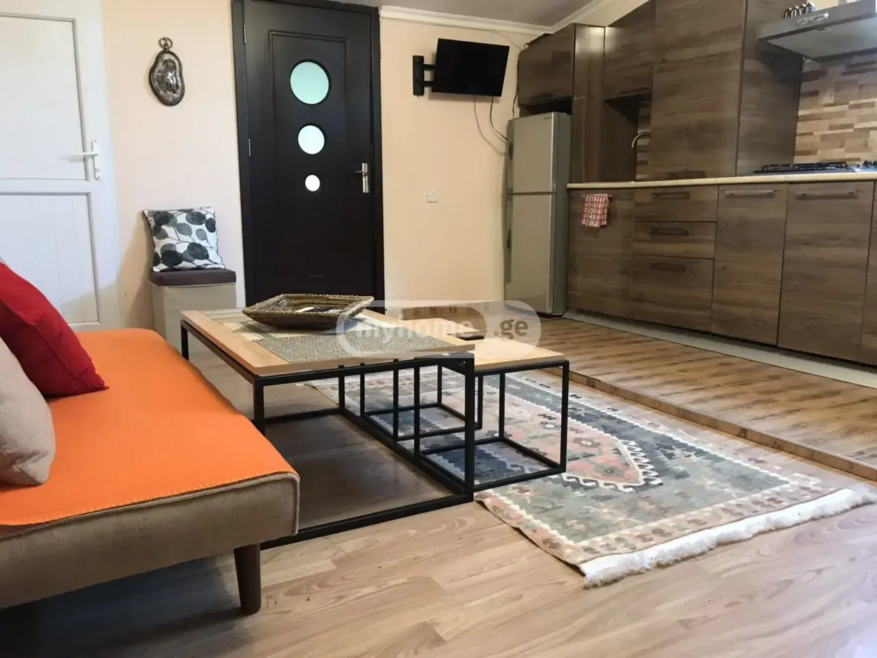 3 Room Apartment For Rent In Mtatsminda view 1