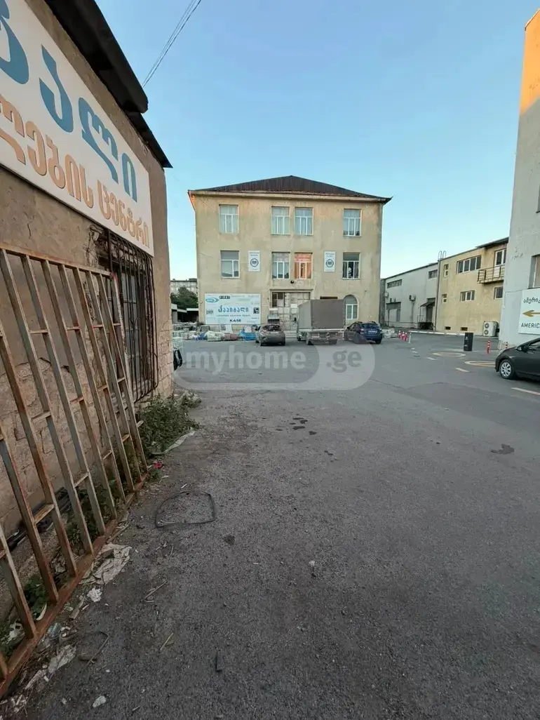 Universal Commercial Area For Sale In Gori view 3