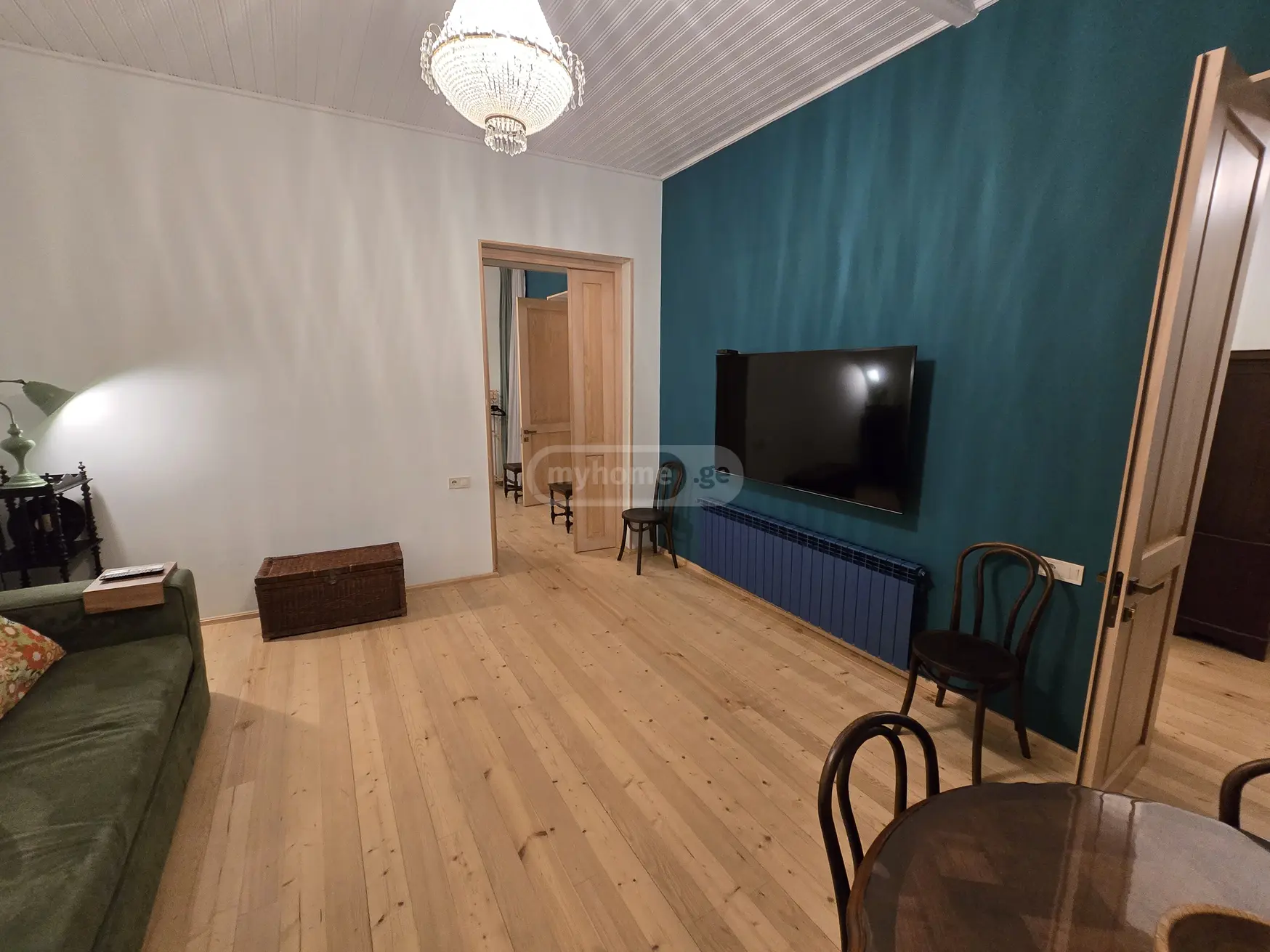 4 Room Apartment For Rent In Mtatsminda view 16