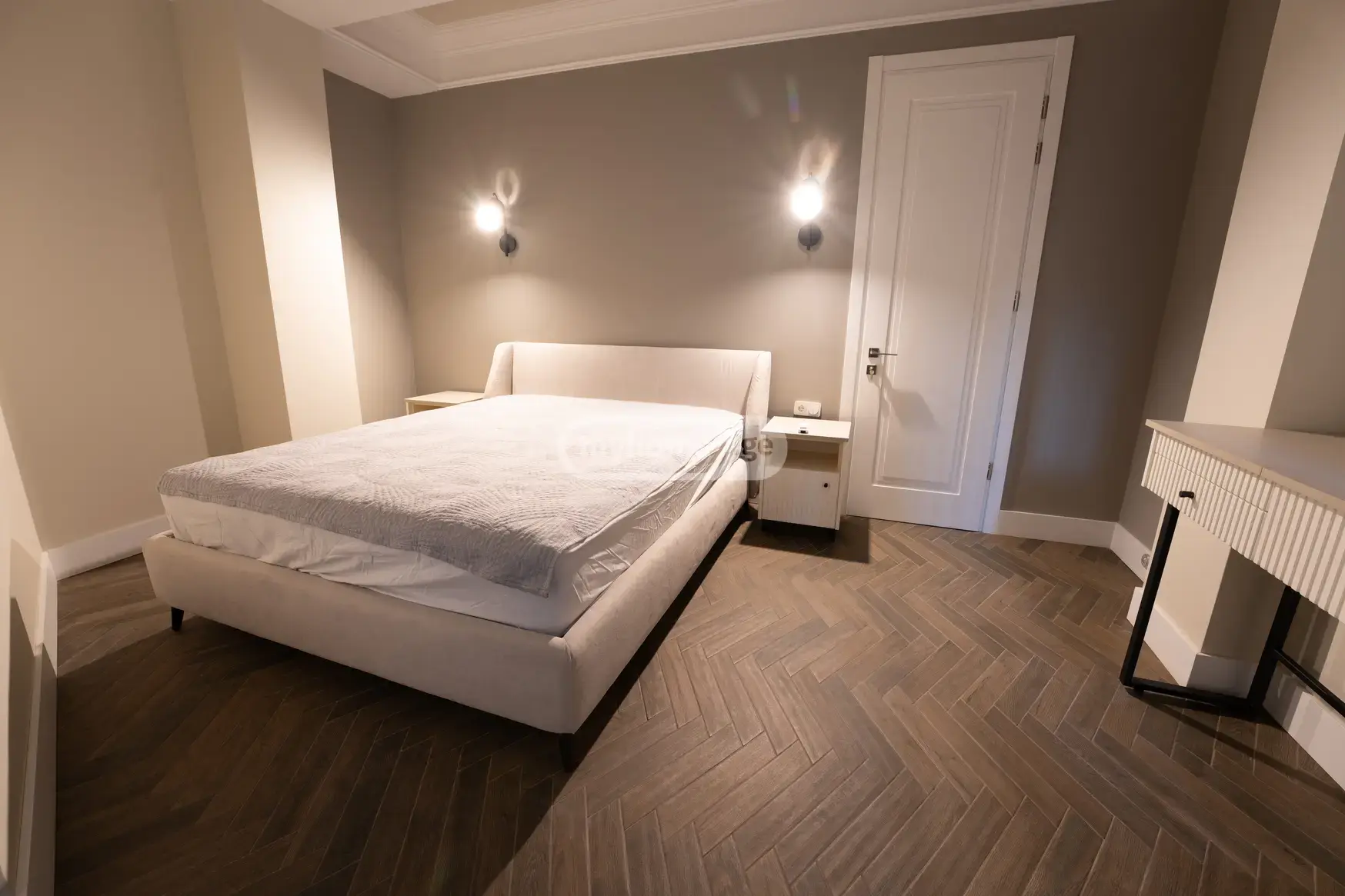2 Room Apartment For Rent In Mtatsminda view 11