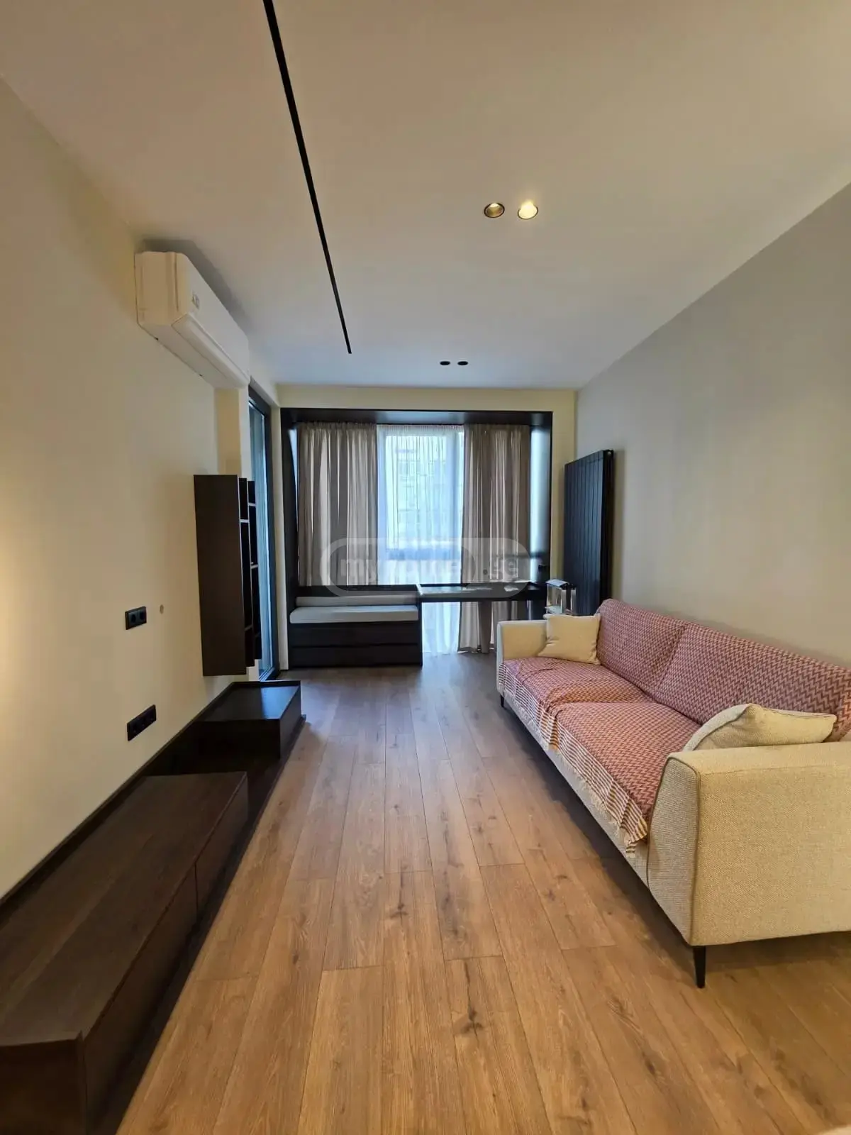2 Room Apartment For Rent In Sololaki view 2