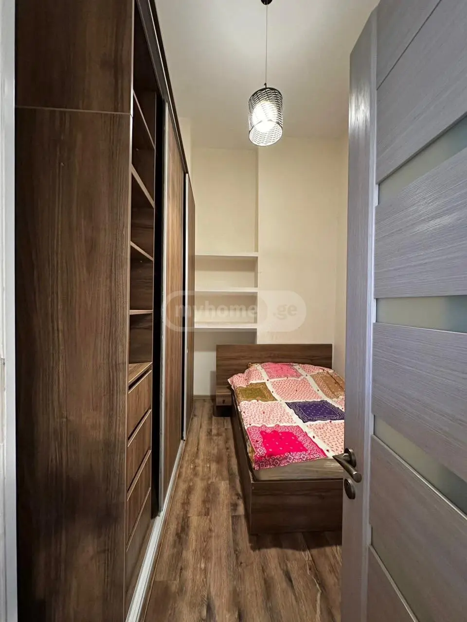 2 Room Apartment For Rent In Mtatsminda view 2