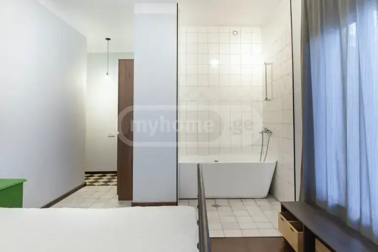 7 Room Private House For Rent In Mtatsminda view 6
