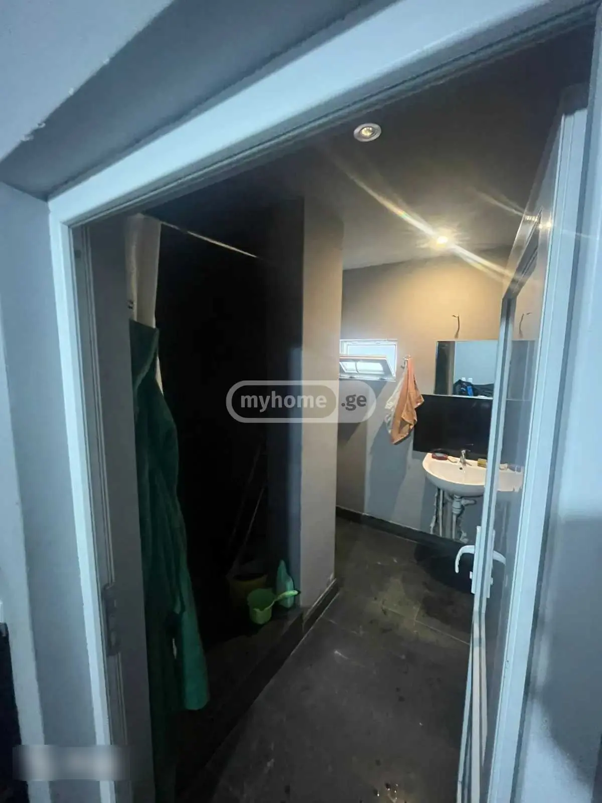 Office Commercial Area For Rent In Ponichala view 7