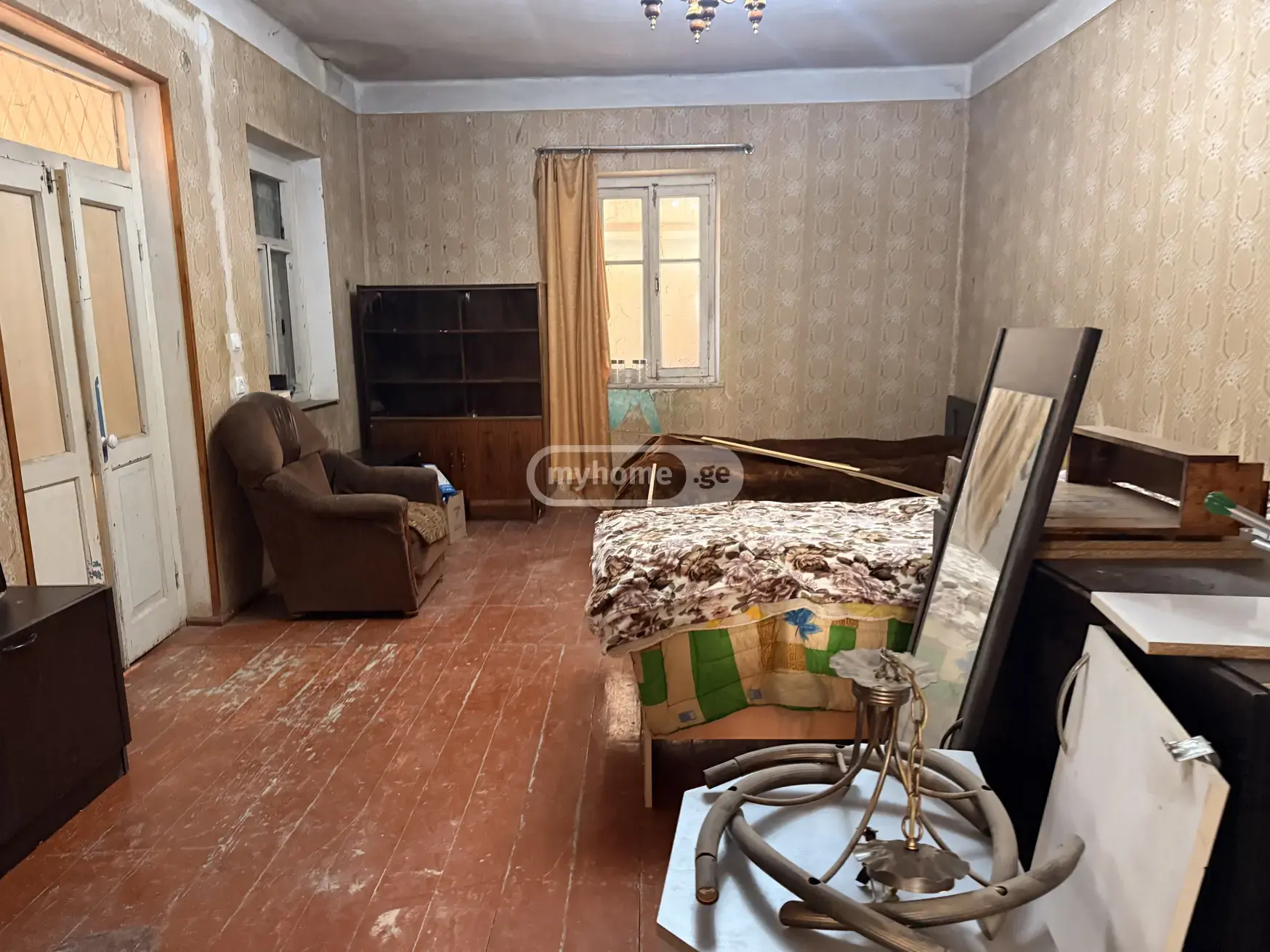 7 Room Private House For Sale view 14