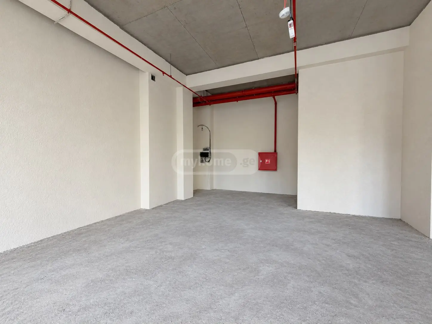 Universal Commercial Area For Rent In Isani view 7