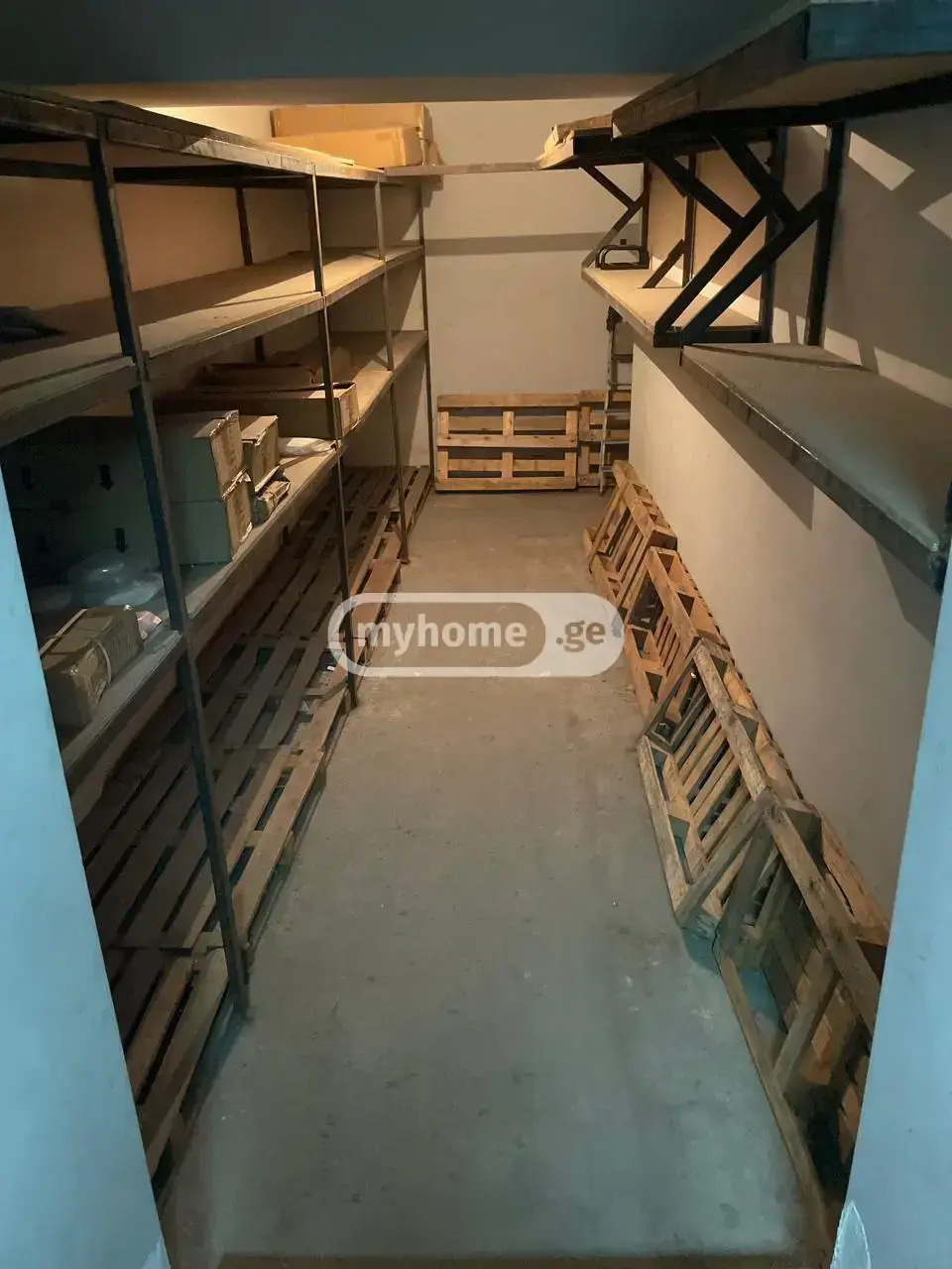 Part Basement Commercial Area For Rent In Didube view 2