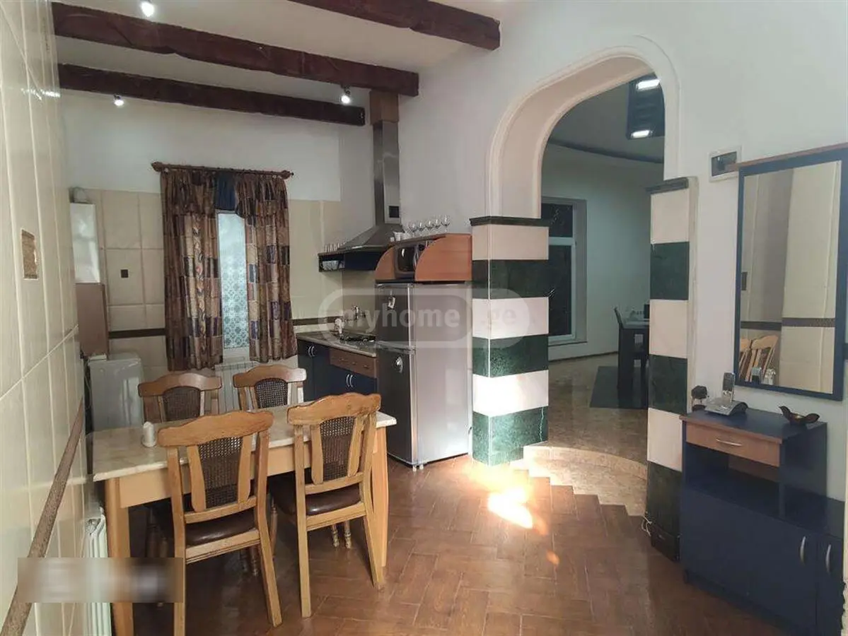 4 Room Apartment For Rent In Sololaki view 4