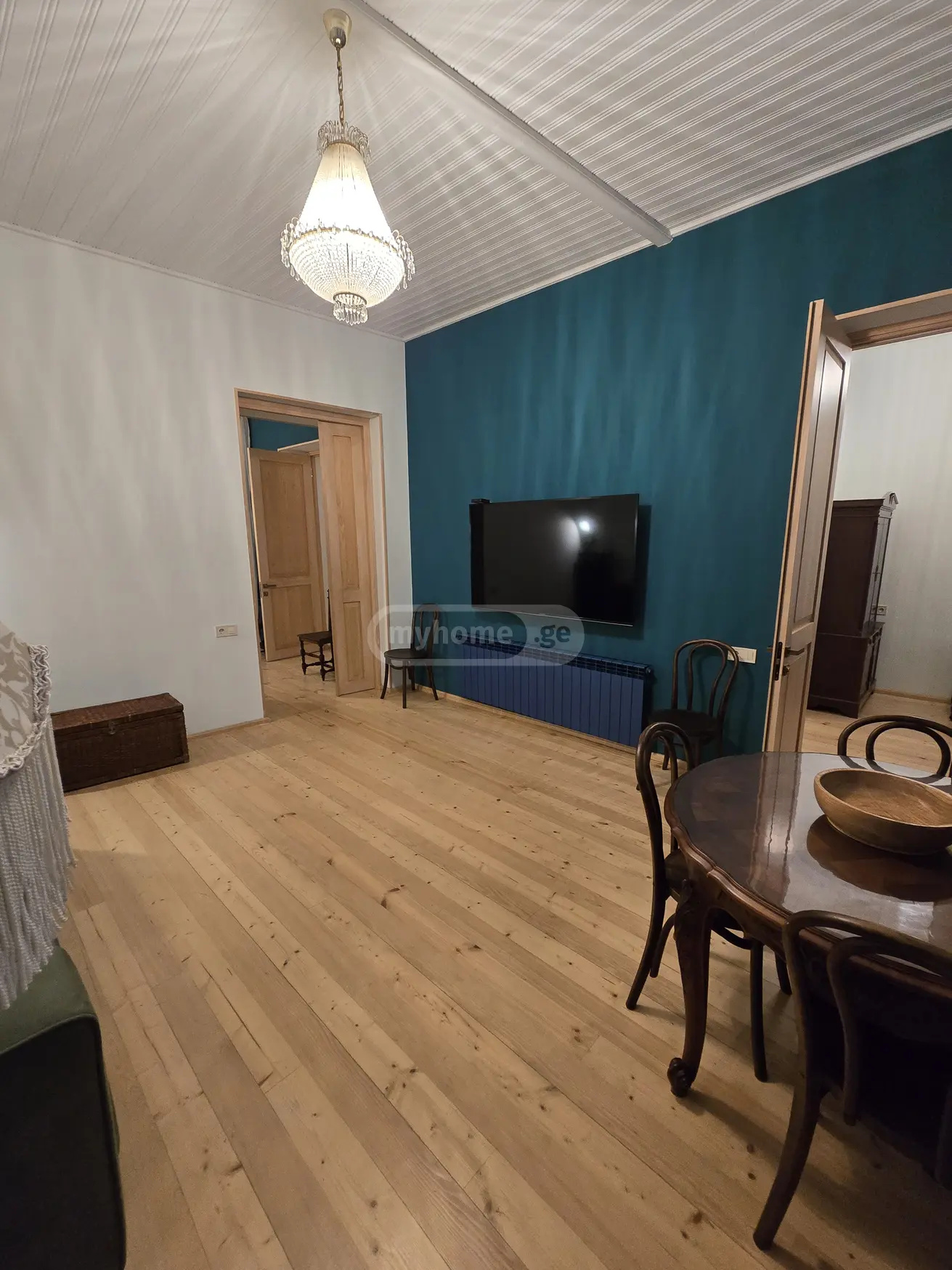 4 Room Apartment For Rent In Mtatsminda view 11