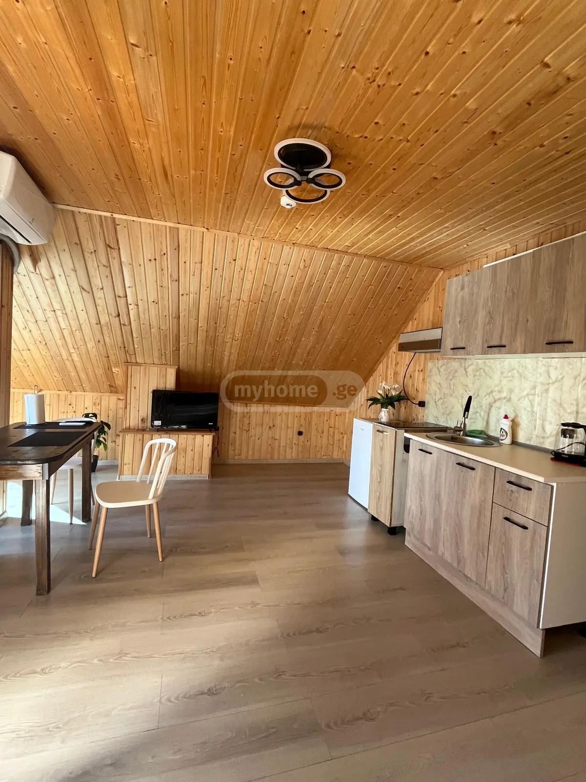 2 Room Apartment Daily Rent In Gonio, In Khelvachauri Municipality view 6