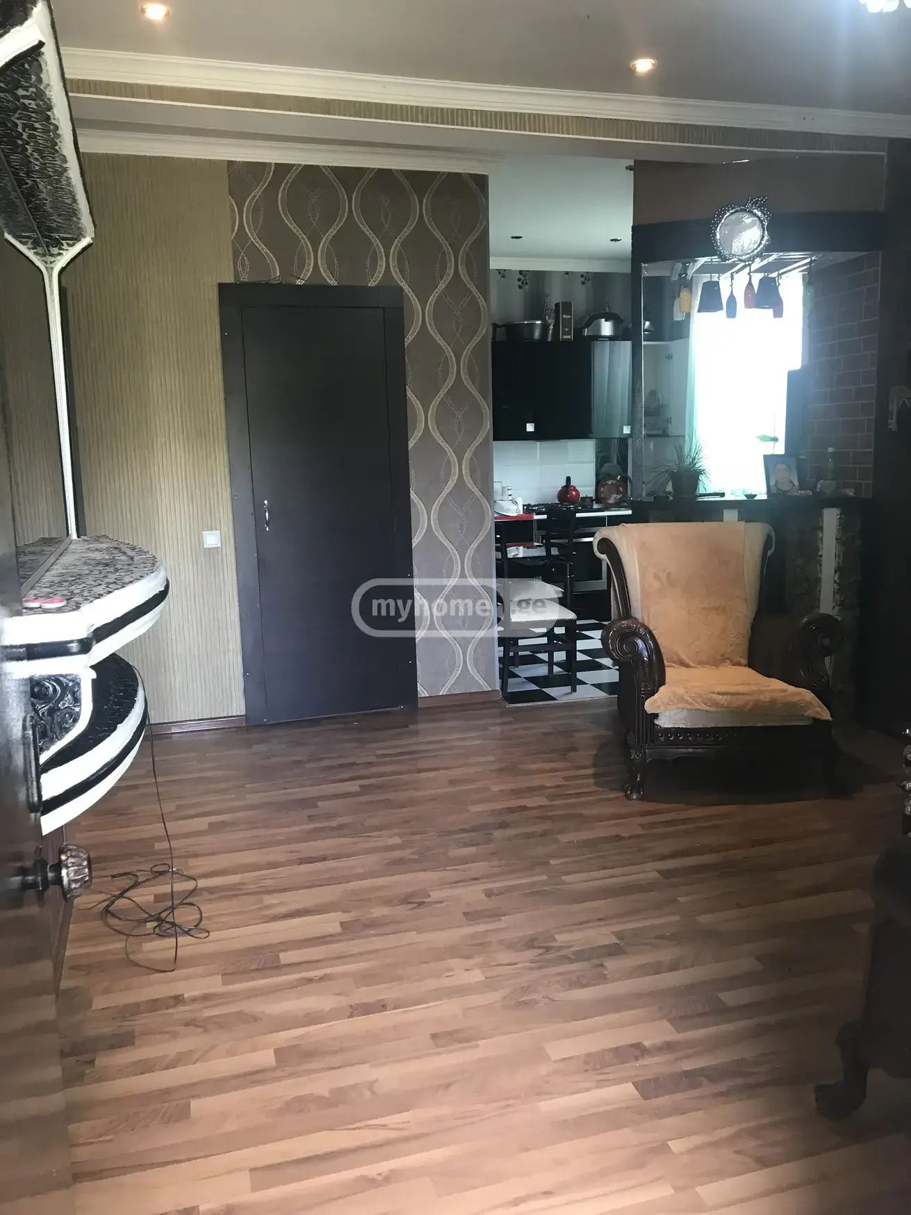 3 Room Private House For Sale view 1