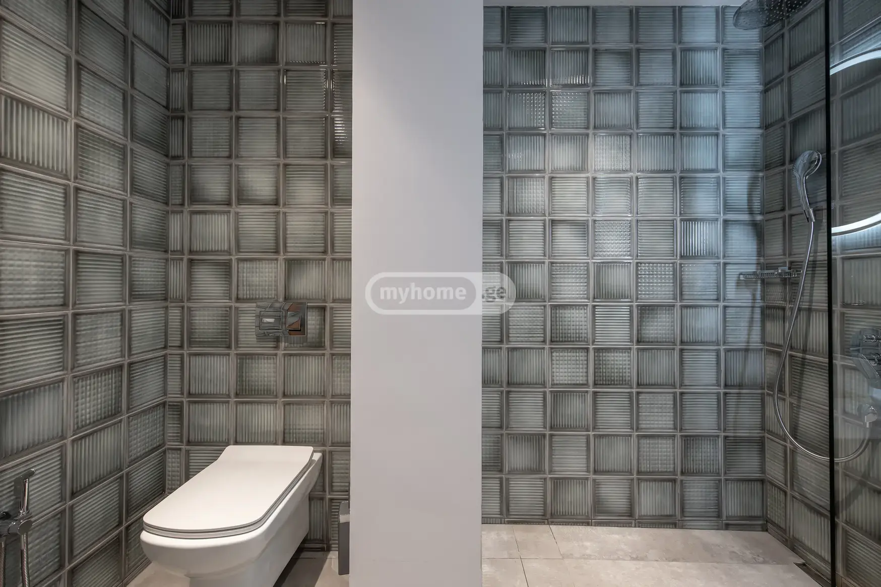2 Room Apartment For Rent In Vera view 6