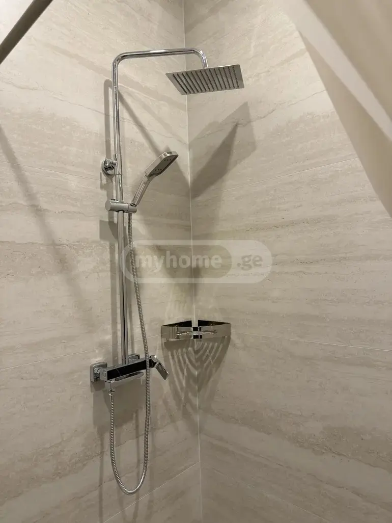 2 Room Private House For Rent In Sanzona view 7