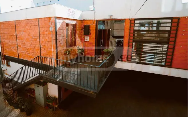 5 Room Apartment For Sale view 1