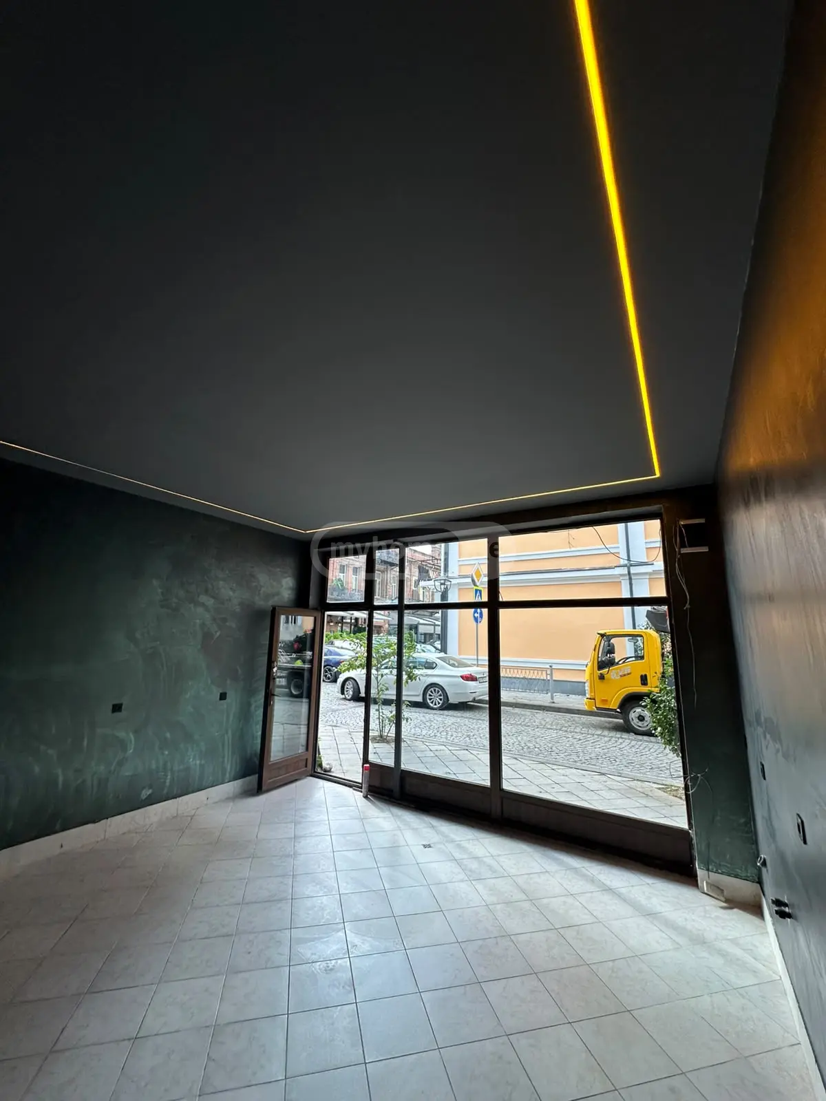 Universal Commercial Area For Rent In Old Batumi District, In Batumi view 12