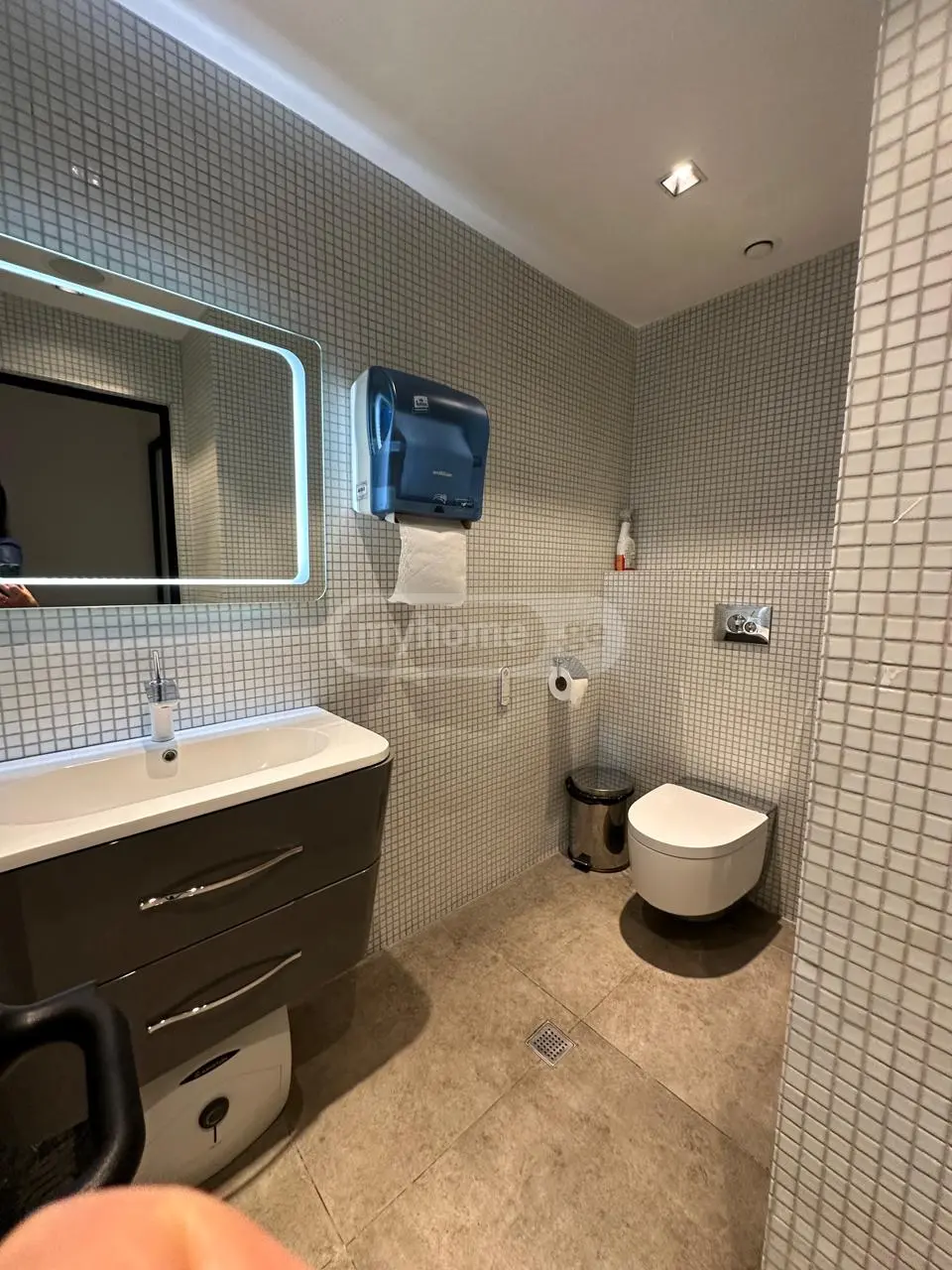 Office Commercial Area For Rent In Mtatsminda view 14