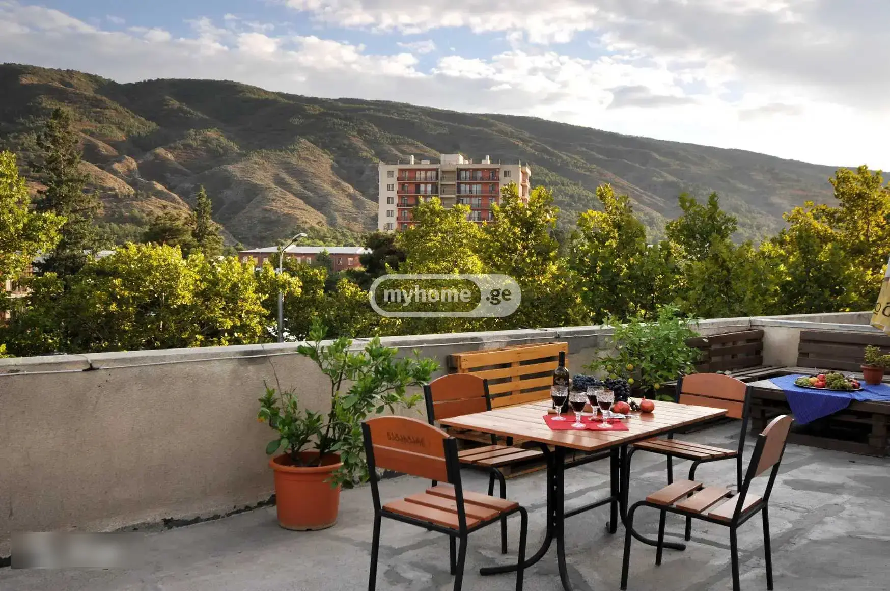 10+ Room Hotel For Rent In Ortachala view 5