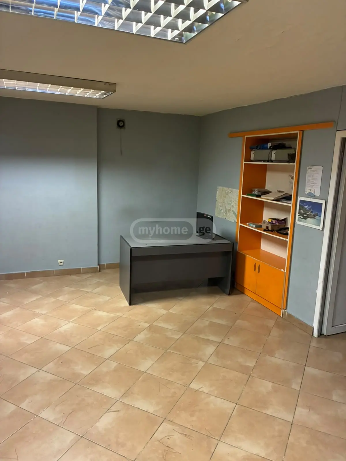 Universal Commercial Area For Rent In Didube view 9