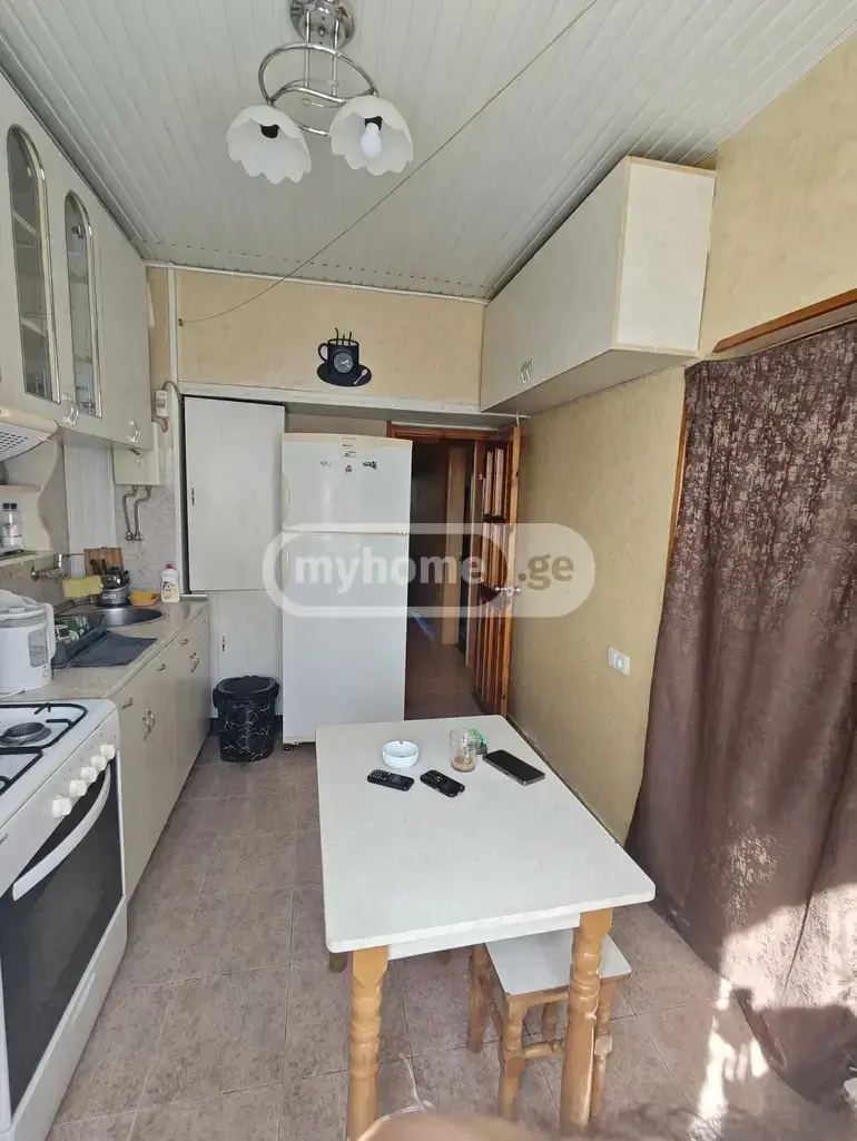 3 Room Apartment For Sale view 6