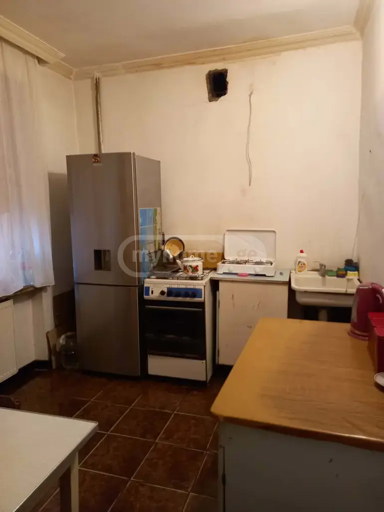 3 Room Apartment For Sale view 5