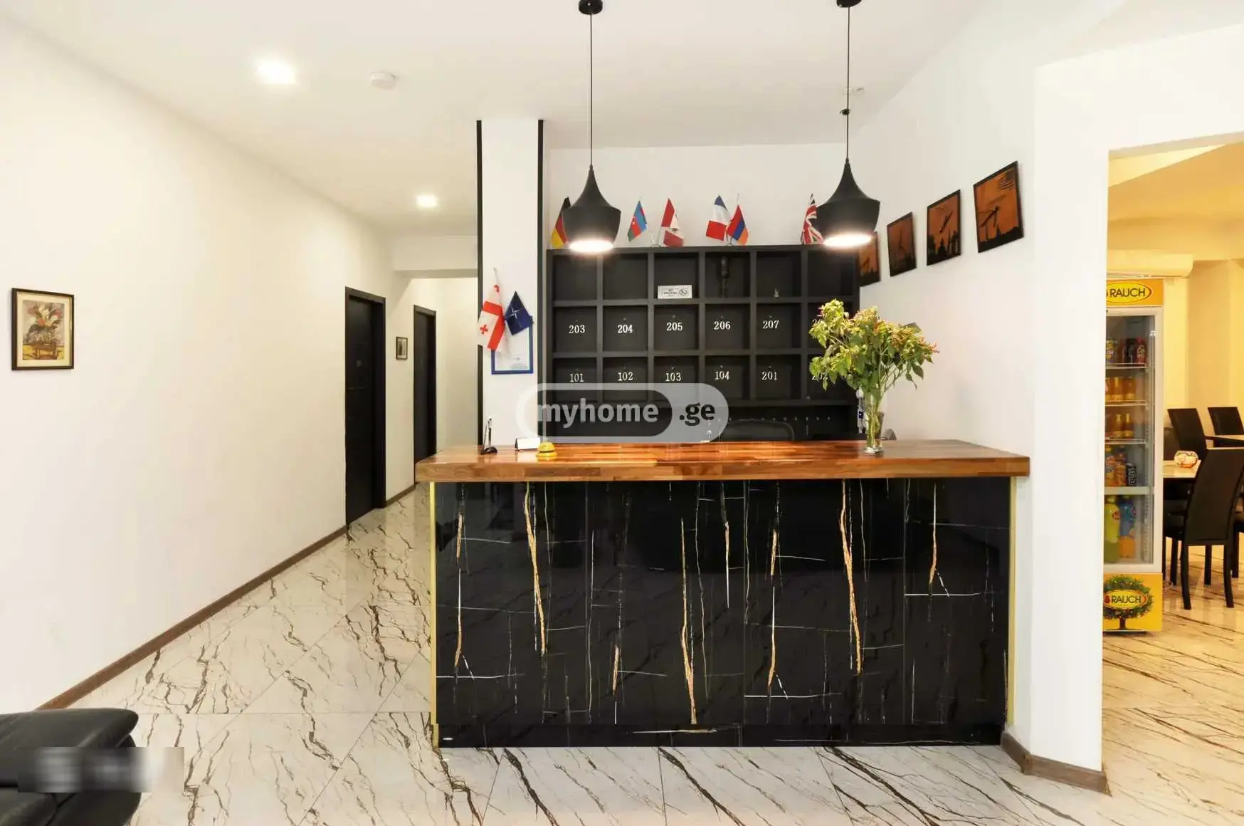 10+ Room Hotel For Rent In Ortachala view 3
