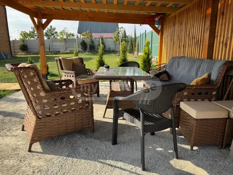 5 Room Private House Daily Rent In Lilo view 13