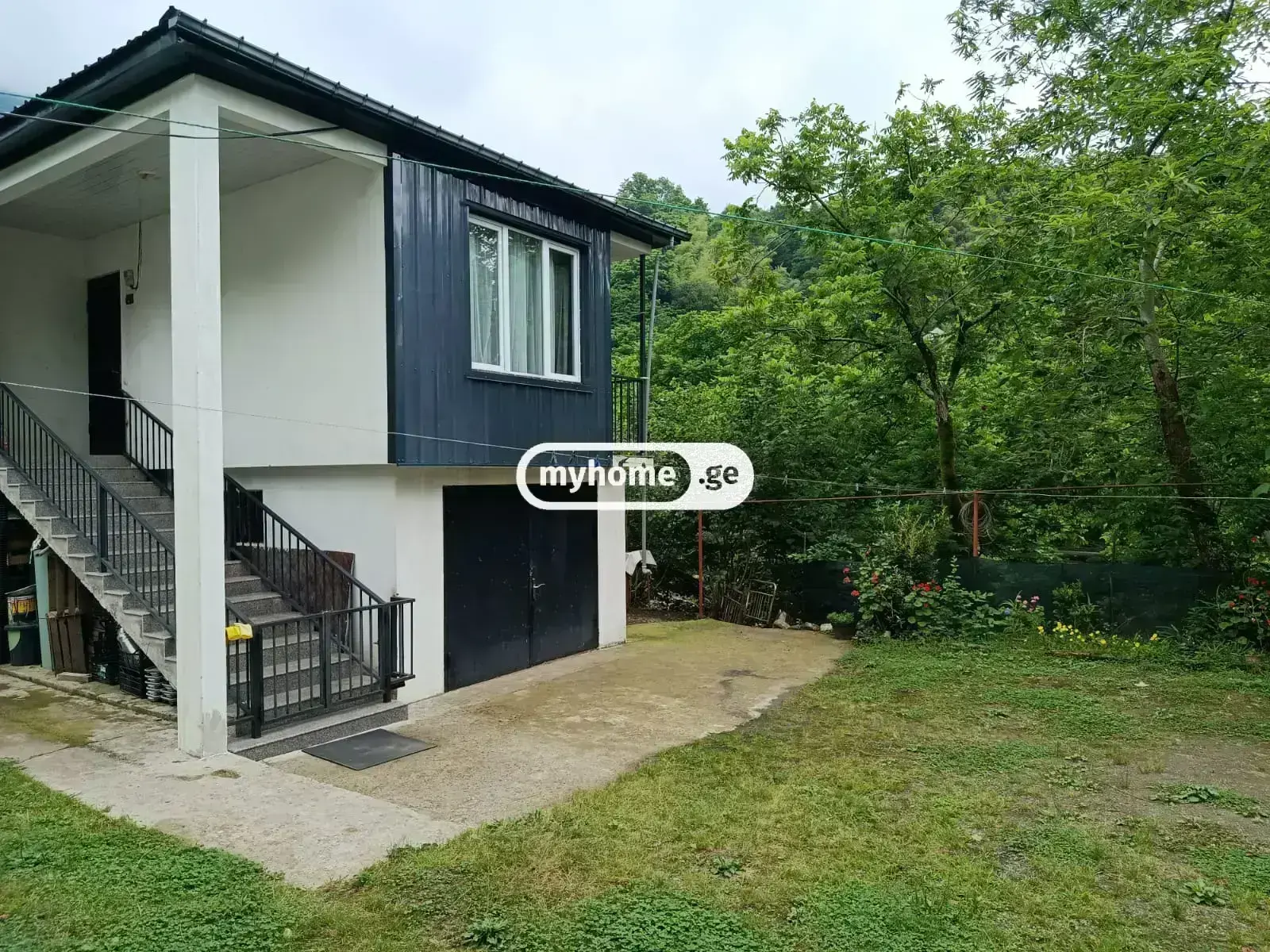 2 Room Private House For Rent In Makhinjauri, In Batumi view 1
