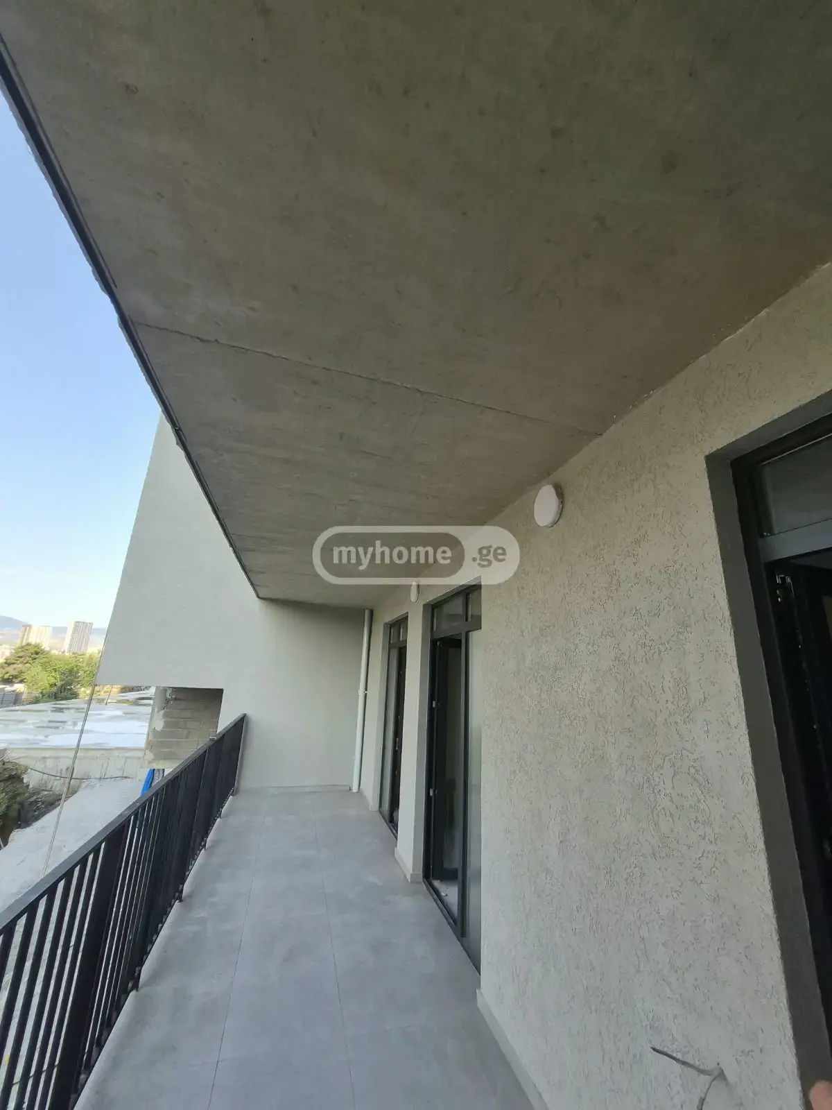 Продажа 3-комната Квартира view 10