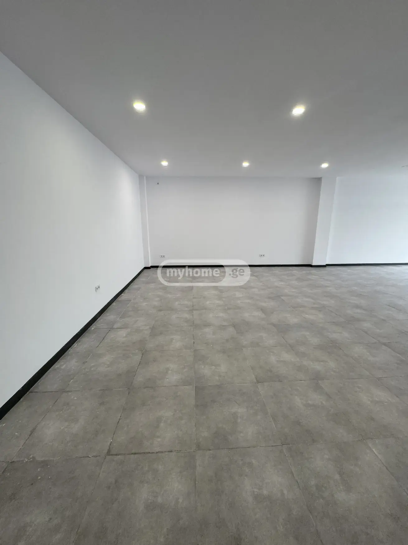 Office Commercial Area For Rent In Didube view 16
