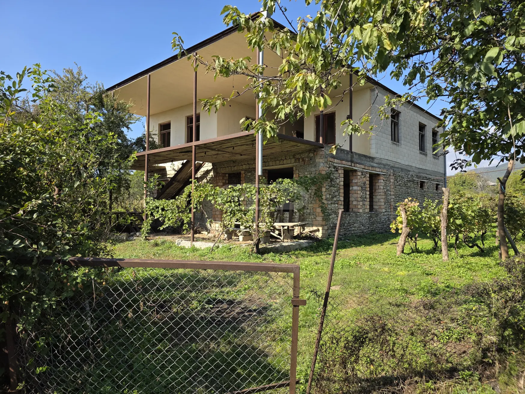 10+ Room Private House For Sale In Sagarejo view 3