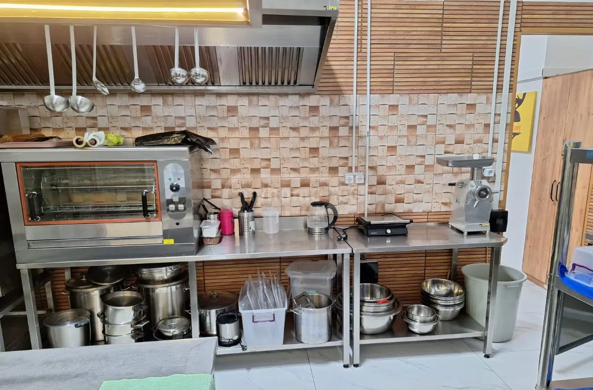 Trade Commercial Area For Rent In Isani view 2