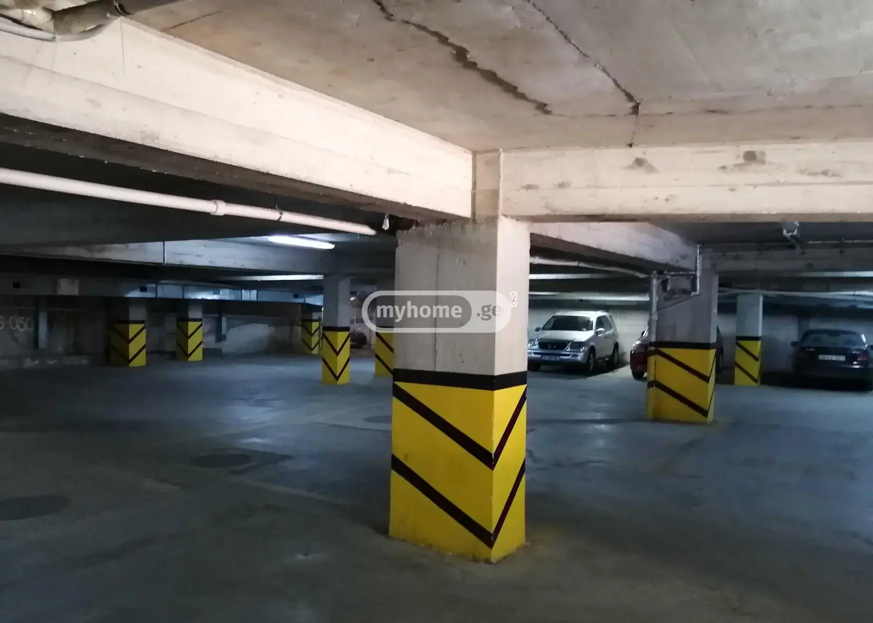 Office Commercial Area For Rent In Sololaki view 6