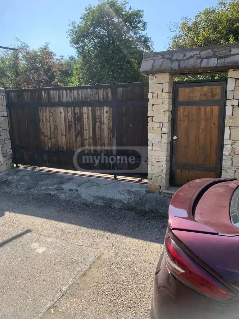 4 Room Private House For Rent In Sanzona view 2