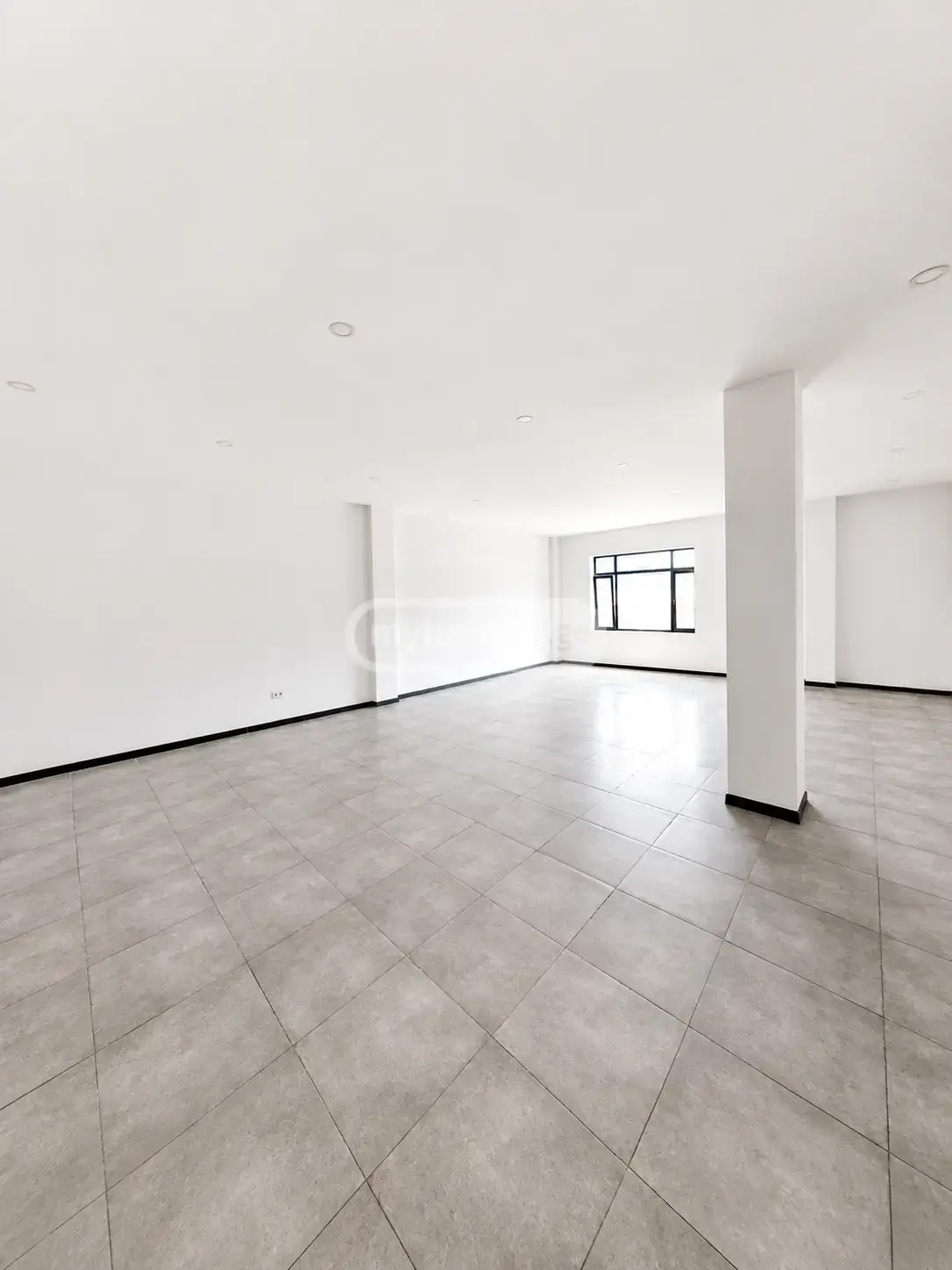 Office Commercial Area For Rent In Didube view 2