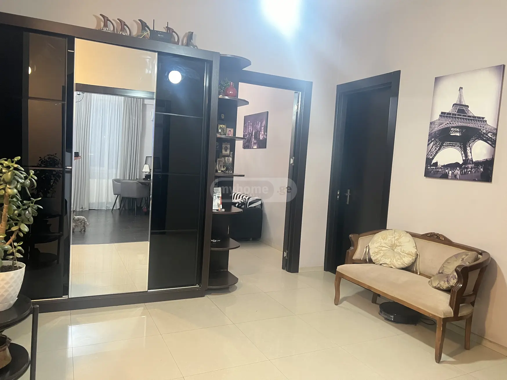 3 Room Apartment For Rent In Vera view 12