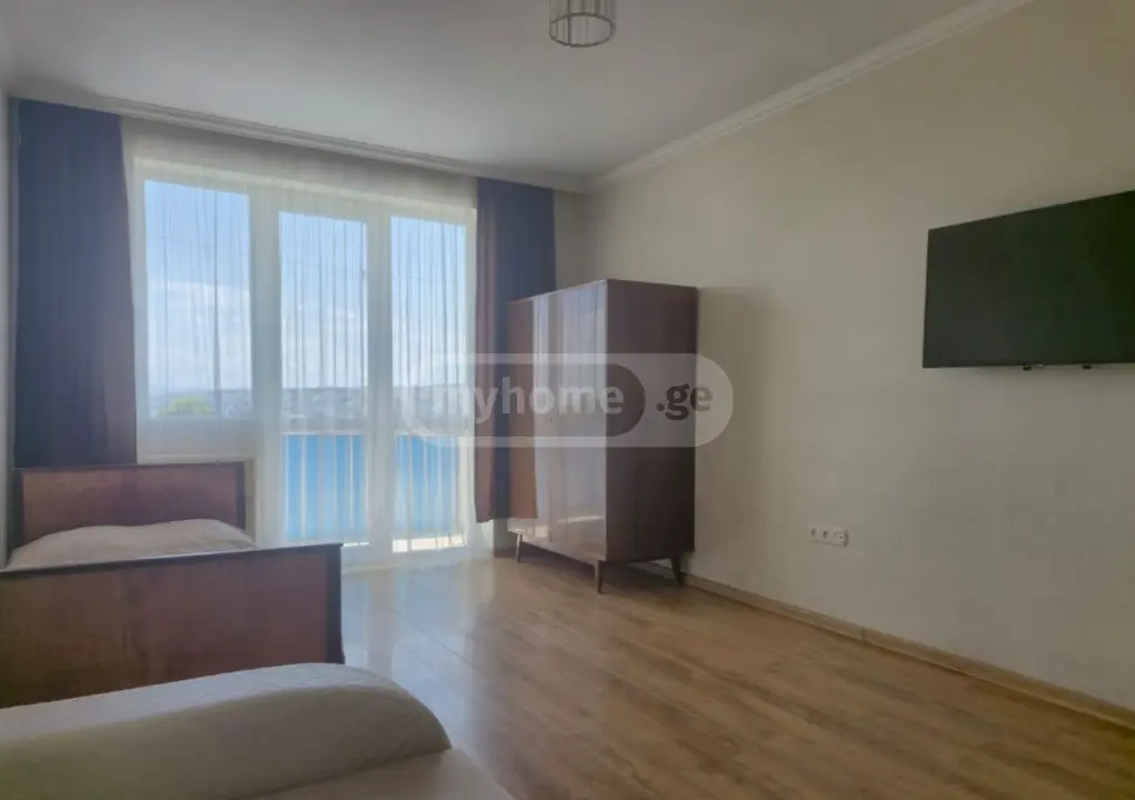 1 Room Apartment For Sale view 2