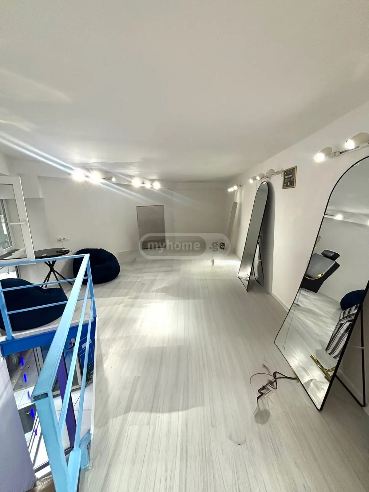 Universal Commercial Area For Rent In Vake view 8