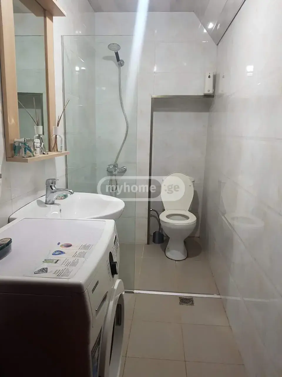 2 Room Apartment For Rent In Sololaki view 4
