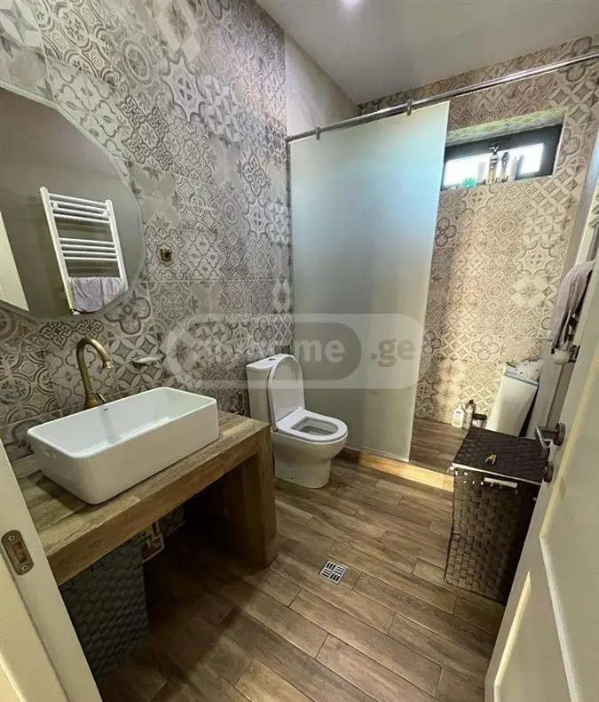 6 Room Private House For Sale view 12