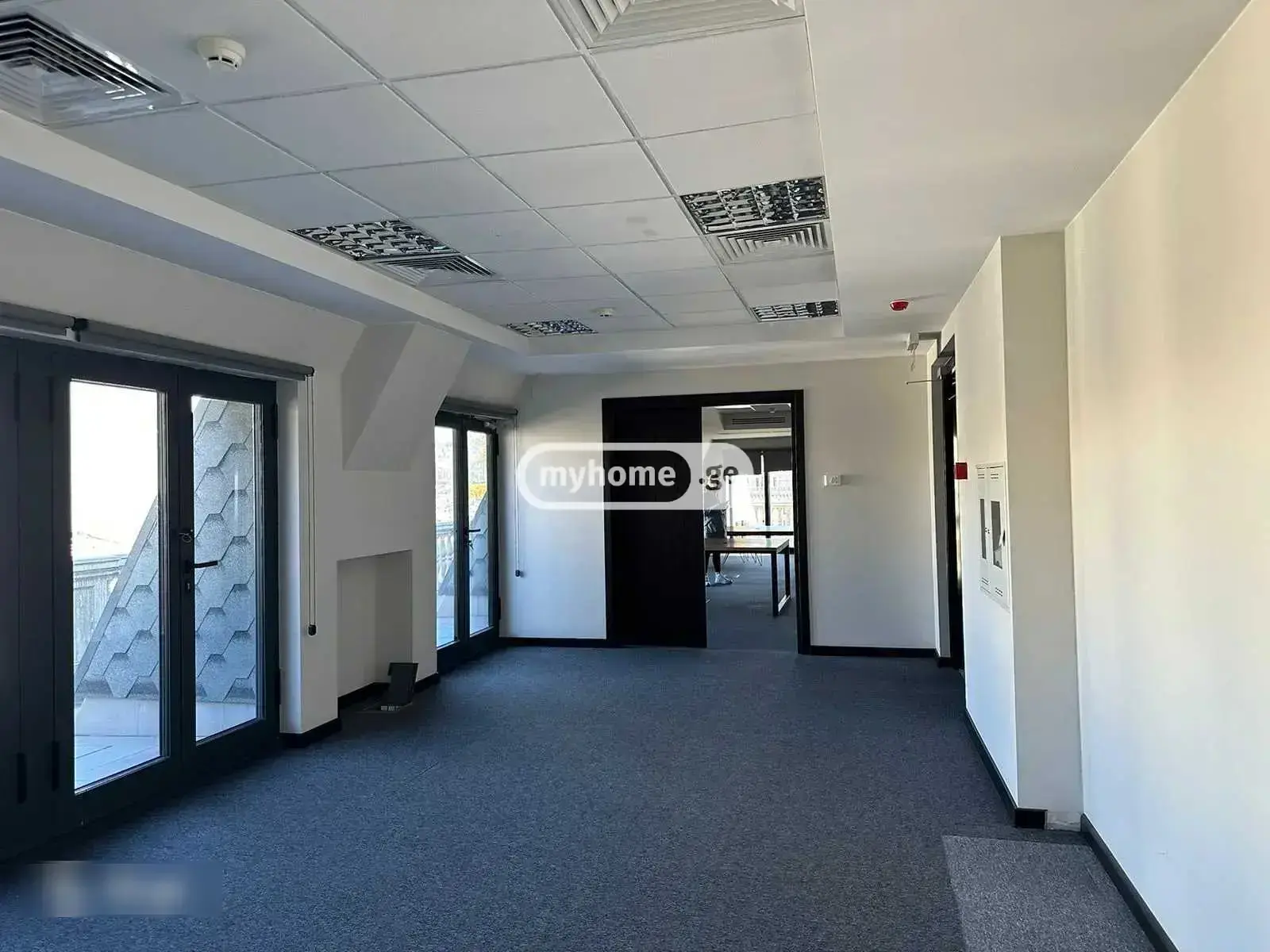 Office Commercial Area For Rent In Sololaki view 13