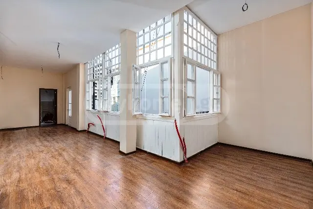 Universal Commercial Area For Rent In Abanotubani view 5