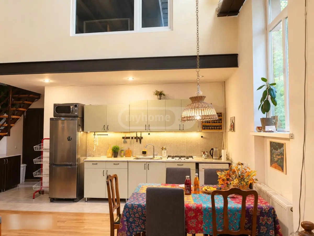 3 Room Private House For Rent In Vake view 5