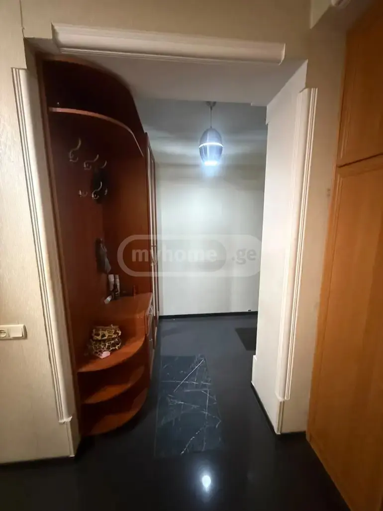 4 Room Apartment For Sale view 6