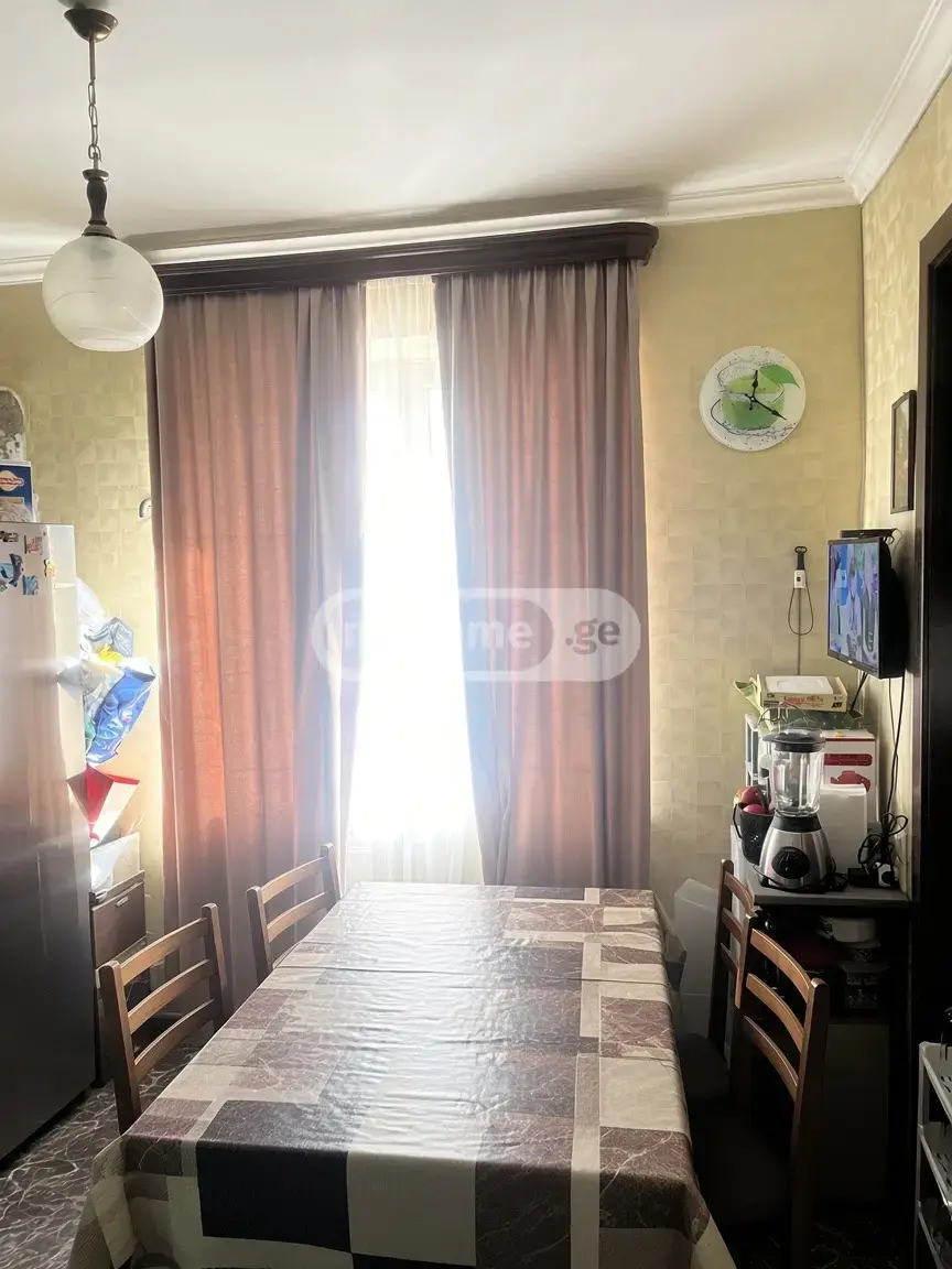 4 Room Apartment For Sale view 10