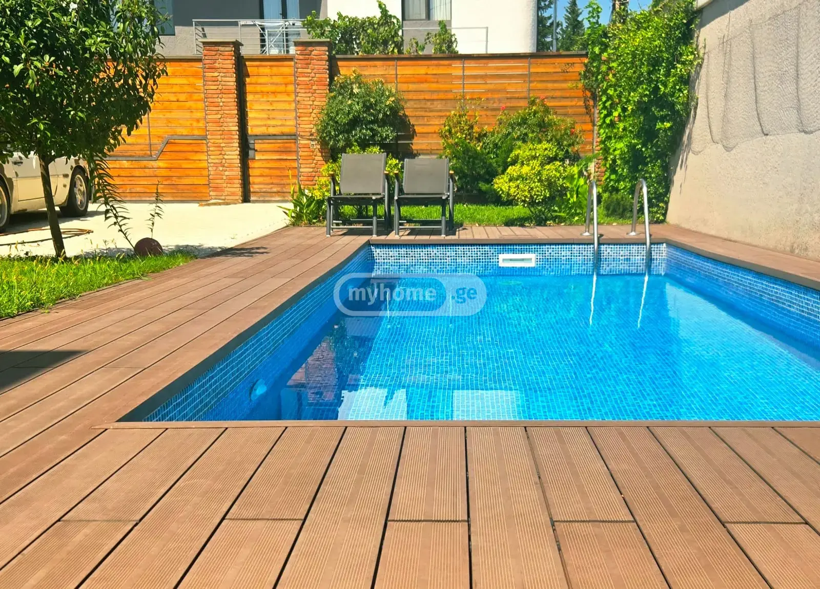 7 Room Private House For Rent In Vera view 3